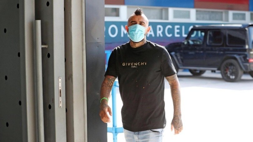 Porte scorrevoli all’Inter: arriva Vidal, parte Godin