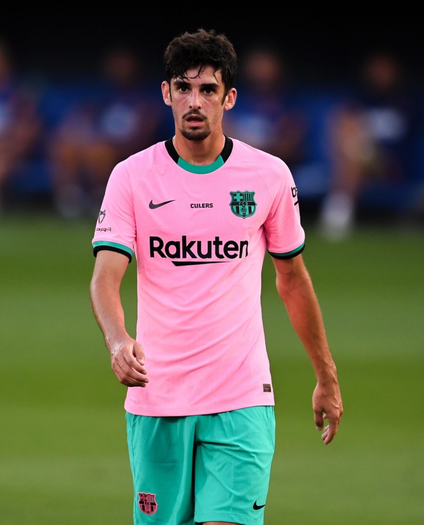 Barcellona, ufficiale il passaggio in prestito al Wolverhampton di Trincao