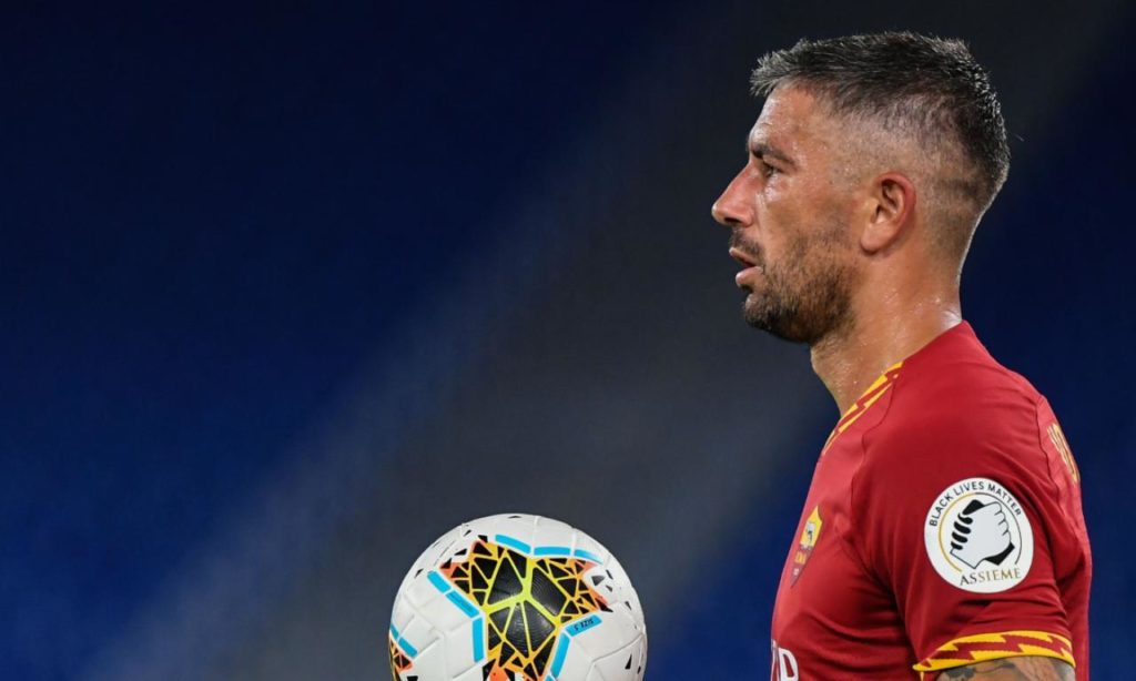 Inter, Kolarov è atterrato a Milano