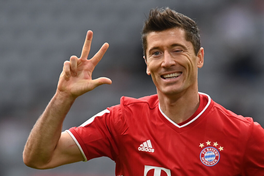 Bayern Monaco forza 5, Leverkusen ancora imbattuto