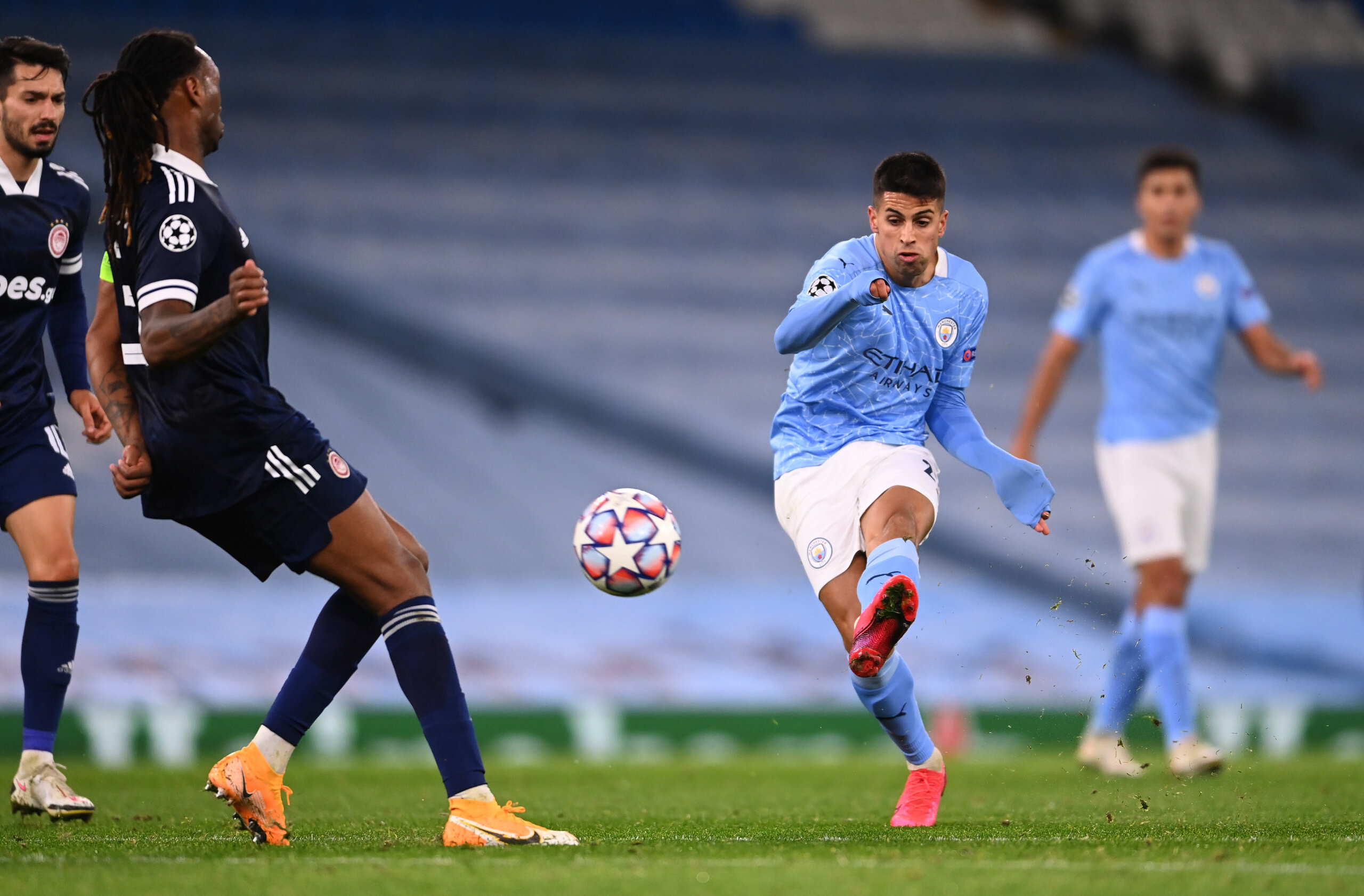 Cancelo sigla la rete del 3-0 finale del City su un evanescente Olympiakos - Photo Laurence Griffiths - Getty Images