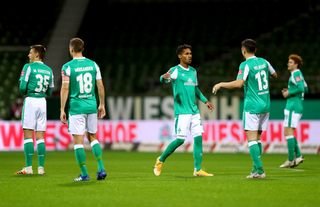 Il Werder Brema non lascia partitre i propri calciatori