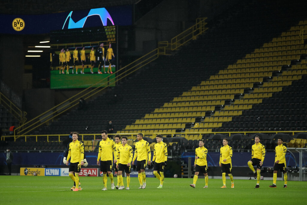 Il Borussia Dortmund ha un nuovo tifoso: è SpongeBob