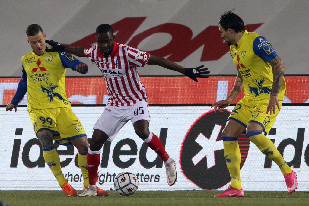 Serie B, finisce 1-1 il derby veneto tra Vicenza e Chievo