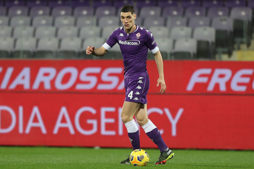 Fiorentina, Milenkovic via a giugno: ci sono Man United e Dortmund