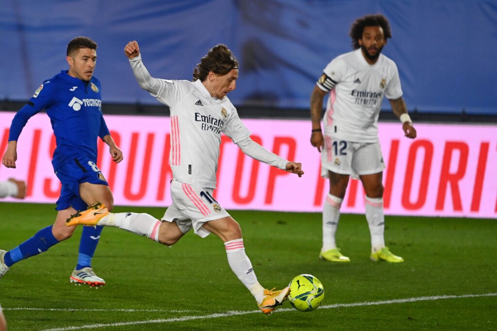 Real Madrid, Modric: “Voglio giocare qui fino a quarant’anni”