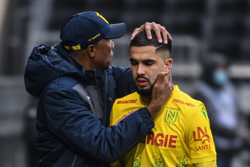A Nantes il nuovo allenatore fa pulizie, tre giocatori messi fuori rosa