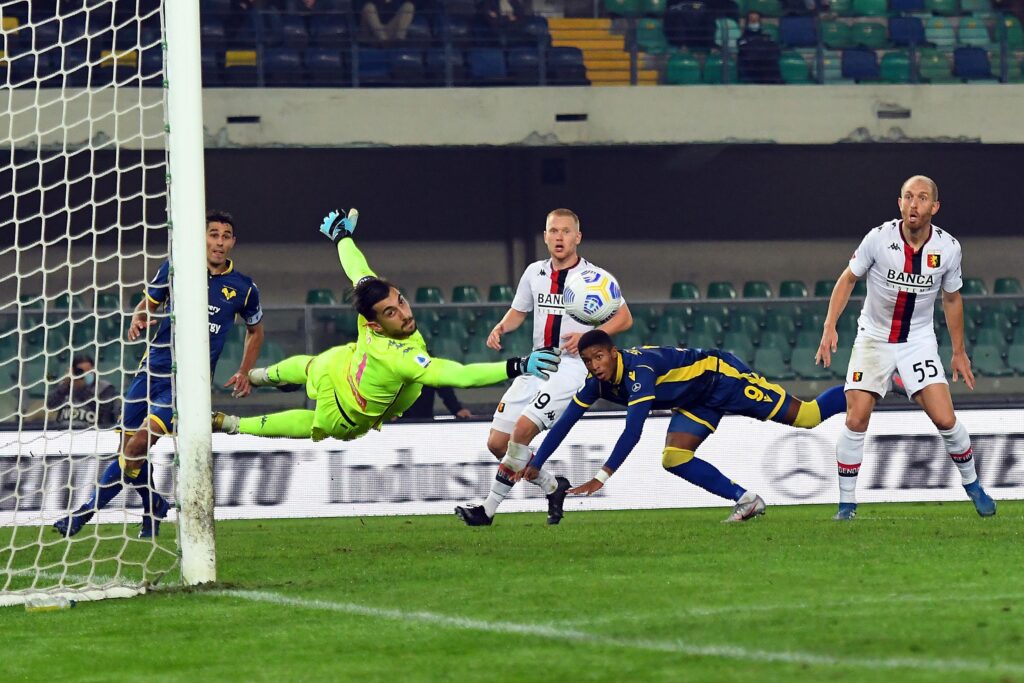 Genoa-Verona, la sfida degli ex per onorare il campionato