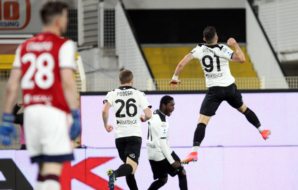 Spezia-Cagliari 2-1, scatto salvezza dei liguri. Rossoblù nei guai