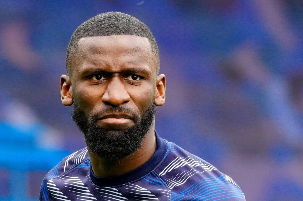 Tensione in casa Chelsea: Rudiger mandato a casa da Tuchel
