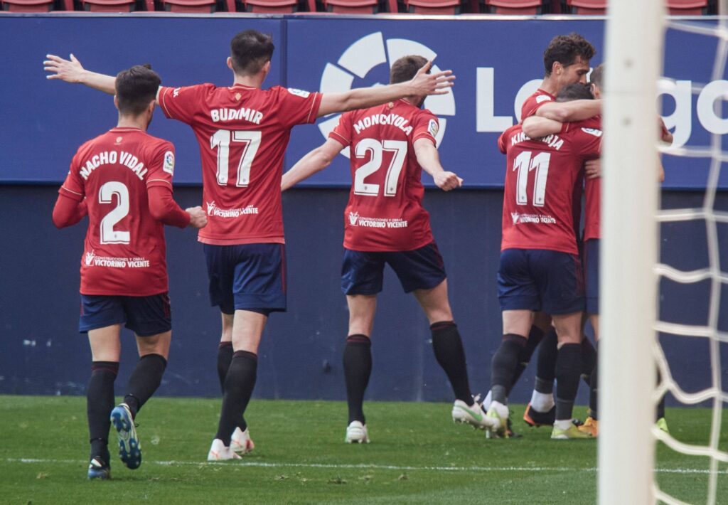 Liga, il Siviglia sogna il titolo. Vince ancora l’Osasuna