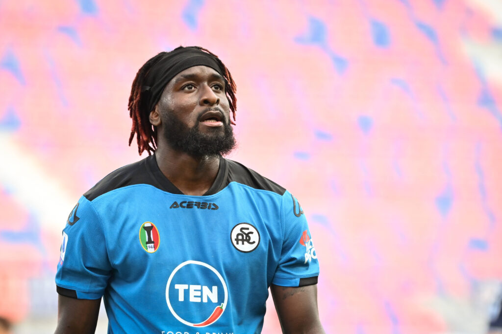 Verona-Spezia, le formazioni ufficiali: sorpresa Salcedo, Nzola c’è