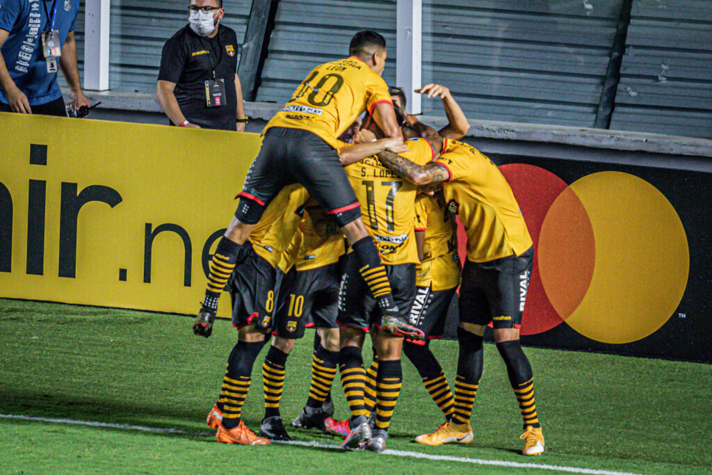 Libertadores: il pari con il Boca qualifica il Barcelona SC