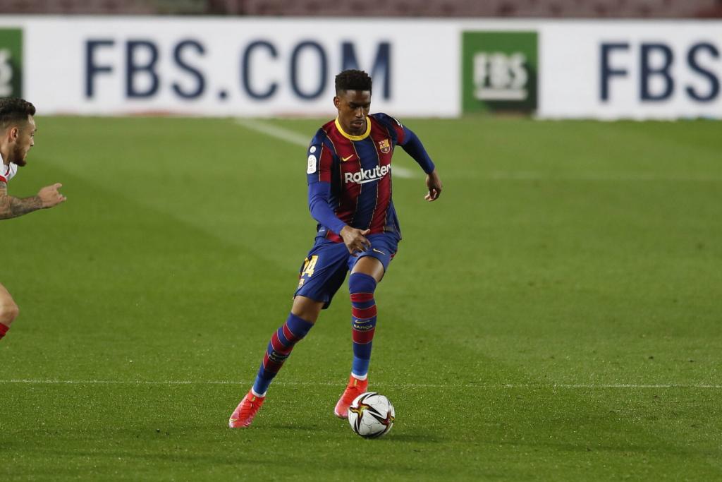 Milan, ritorno di fiamma per il terzino Junior Firpo