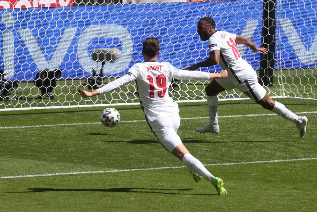 Inghilterra-Croazia 1-0, Sterling-gol per il primo ruggito dei Tre leoni