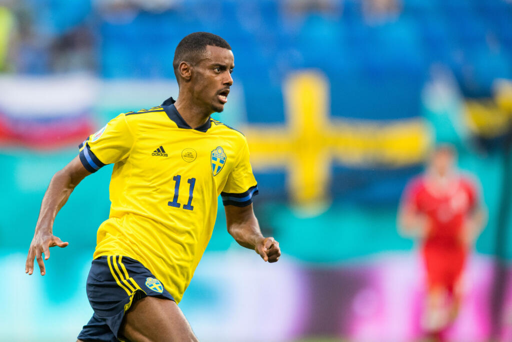 Isak, il Real Madrid mette nel mirino lo svedese