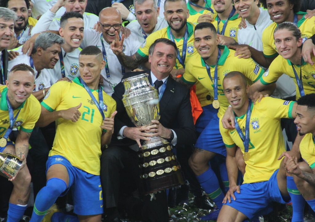 Copa America, dove i soldi vengono prima della salute dei paesi