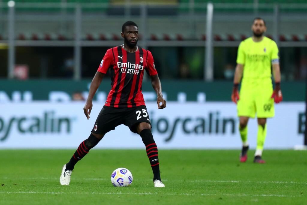 Milan, Tomori dà il benvenuto a Giroud e parla dei suoi primi mesi al Milan