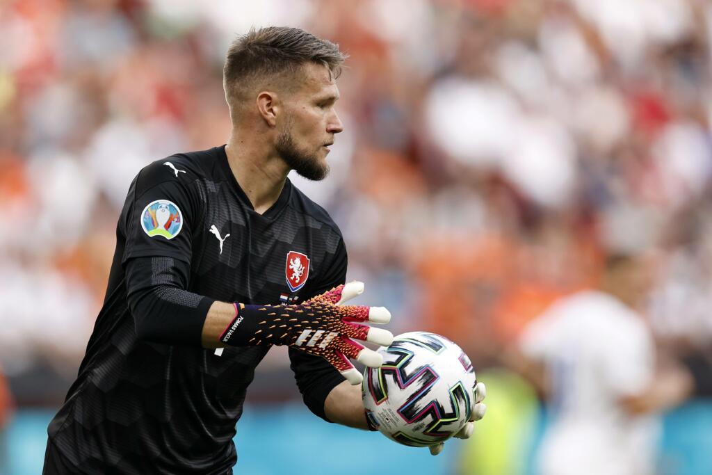 Calciomercato Napoli: occhi sulla sinistra e in porta