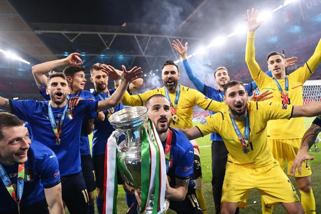 Euro 2020, la Uefa annuncia la squadra del Torneo: 5 italiani