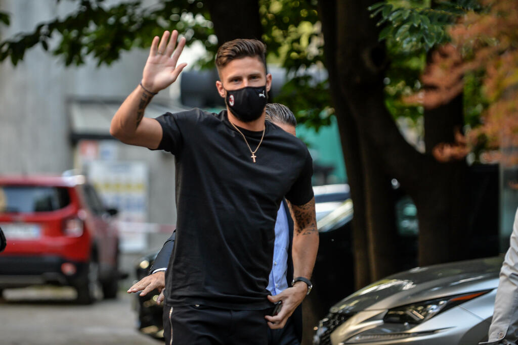Milan, Olivier Giroud è ufficialmente un giocatore rossonero