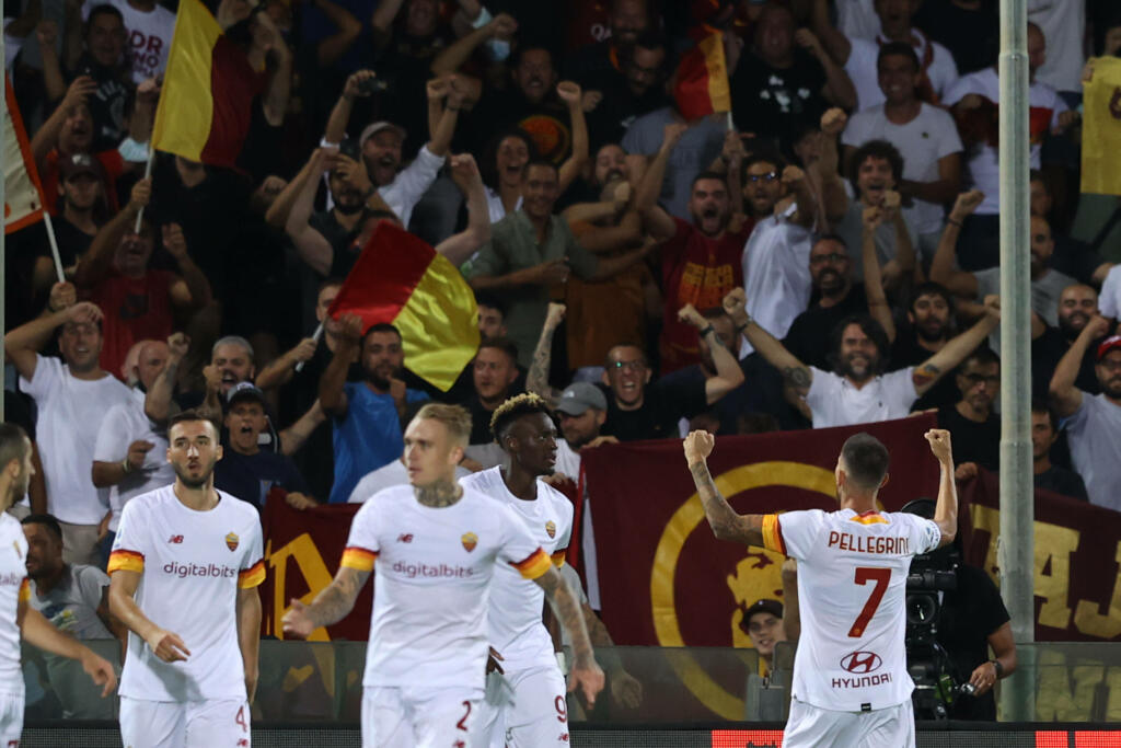 La doppietta di Pellegrini lancia la Roma: 0-4 alla Salernitana