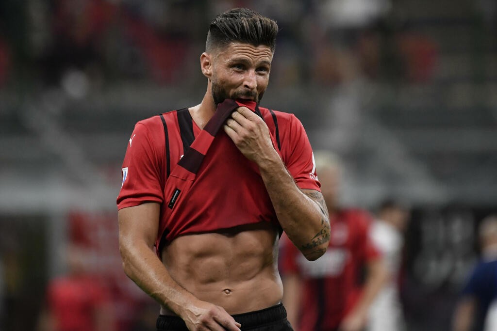 Milan: Giroud torna in gruppo, sarà a disposizione contro il Liverpool