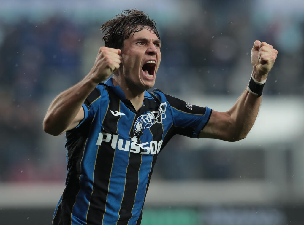 Atalanta-Lazio 2-2: De Roon risponde ad Immobile e pareggia in extremis al 94′