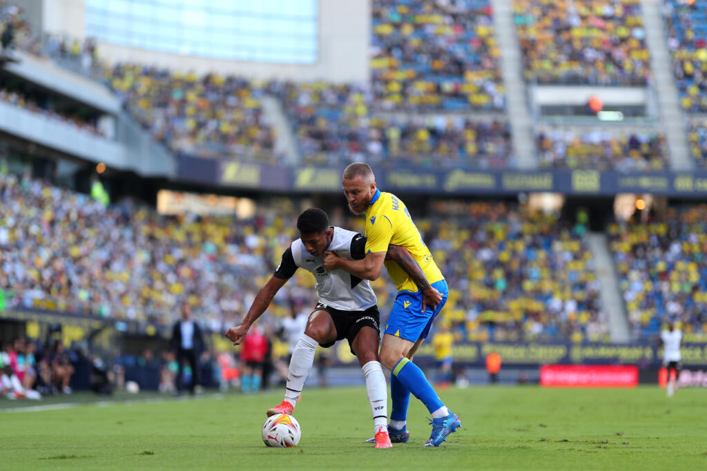 Cadice 0-0 Valencia: pareggiano ancora i valenciani