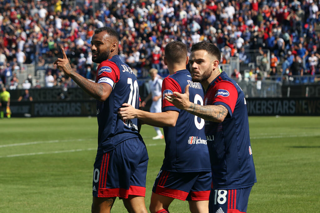 Cagliari-Sampdoria 3-1, Joao Pedro-Caceres: prima vittoria dei sardi
