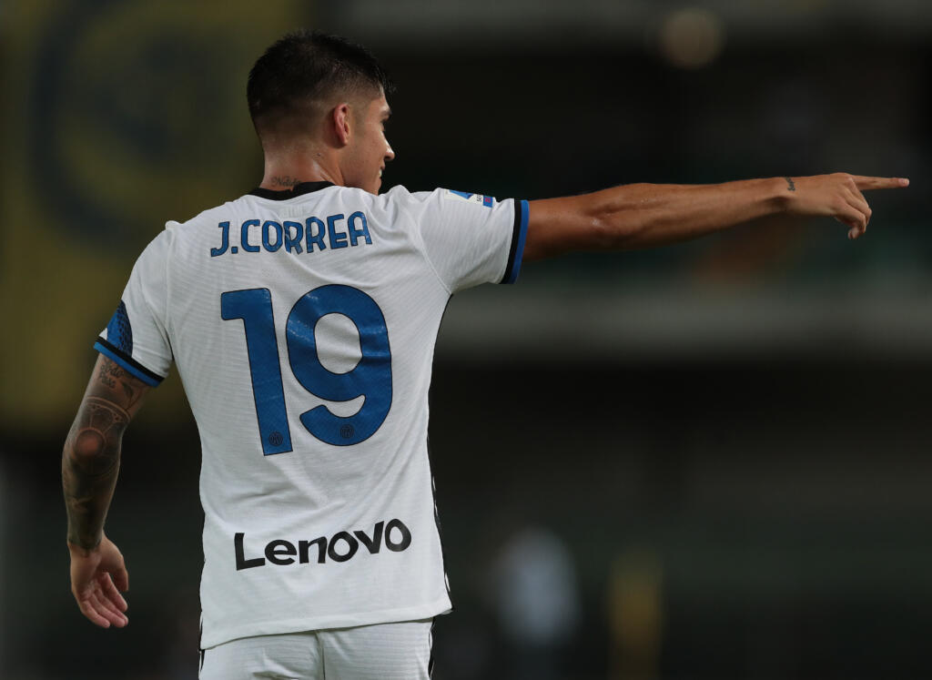 Inter, brutte notizie dall’Argentina: si è infortunato Correa