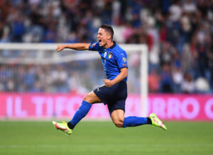 Giacomo Raspadori è un giocatore giovane, ma già determinante. Domani toccherà a lui contro il Belgio, per confermare quanto fatto finora.