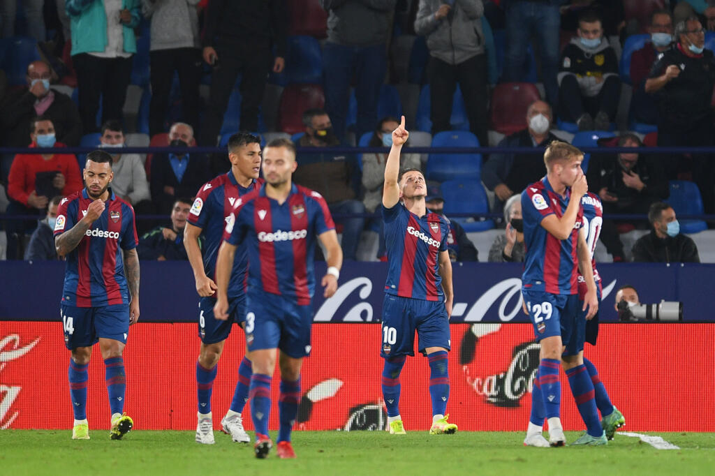 La Liga parade: crollo del Barcellona, la Real Sociedad vola ancora