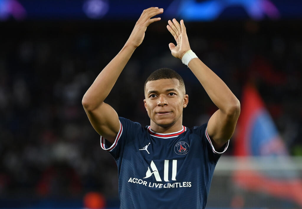 PSG, Mbappé: “Chiesta la cessione a luglio per garantire un’entrata”
