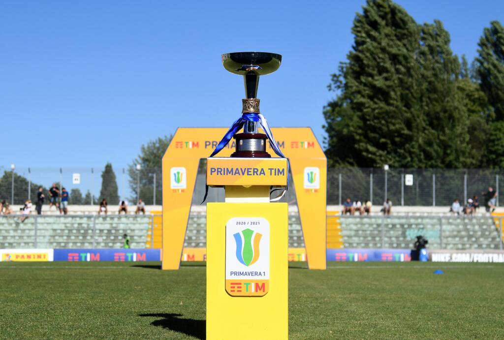 Primavera, pugno in faccia all’avversario: l’arbitro estrae solo il giallo