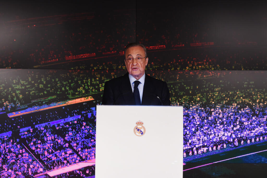 Real Madrid, Perez: “Dai 200 milioni per un giocatore e non lo vendono”