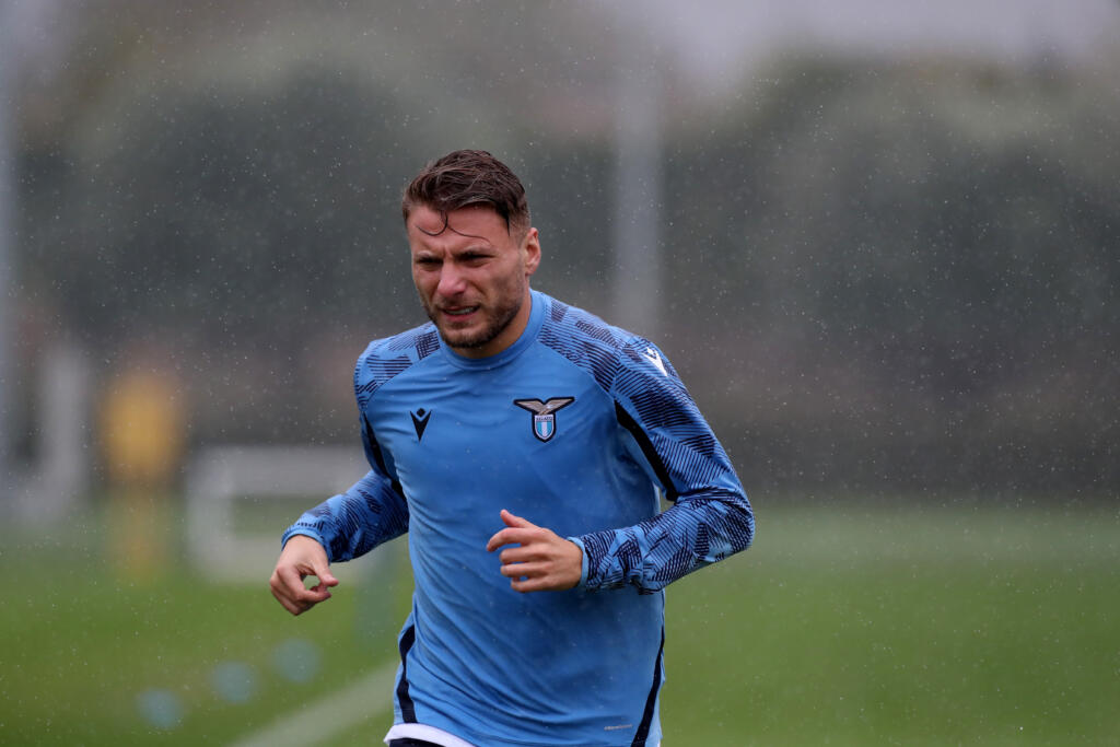 Lazio, lesione al polpaccio per Immobile: difficile il suo recupero per la Juve