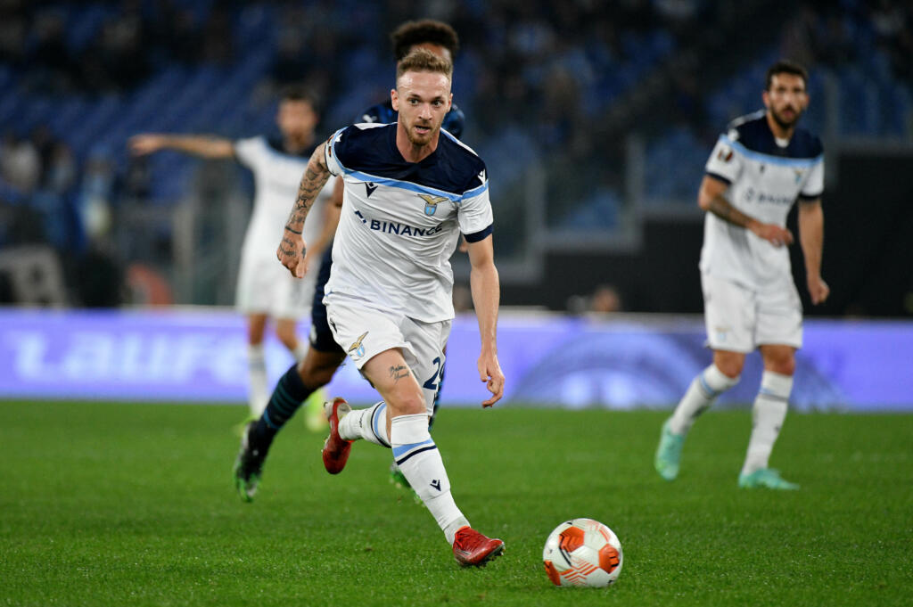 Lazio, recupera Lazzari, contro la Juventus ci sarà