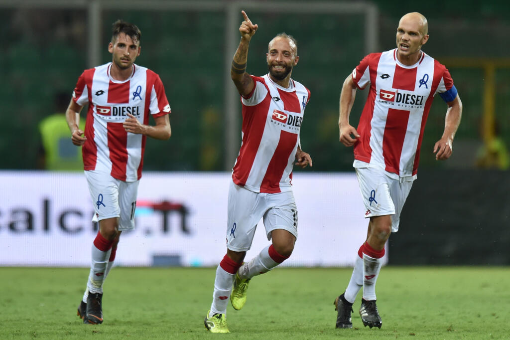 Serie B, Crotone-Vicenza 0-1: la decide Giacomelli nella ripresa