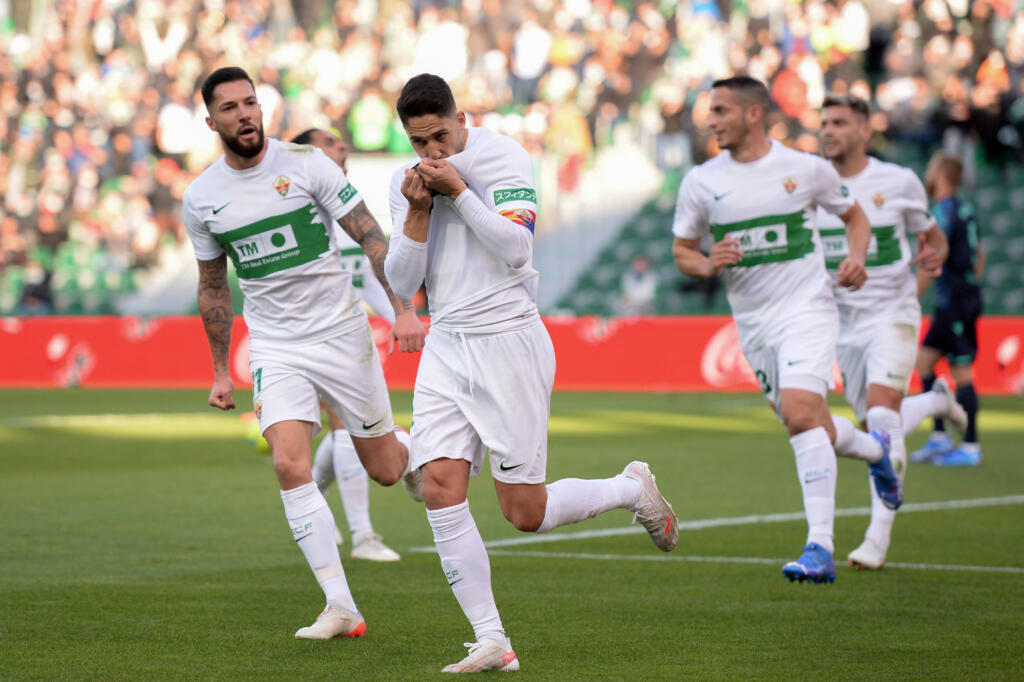 LaLiga, Elche-Cadice 3-1: gli Ilicitanos vincono lo scontro salvezza
