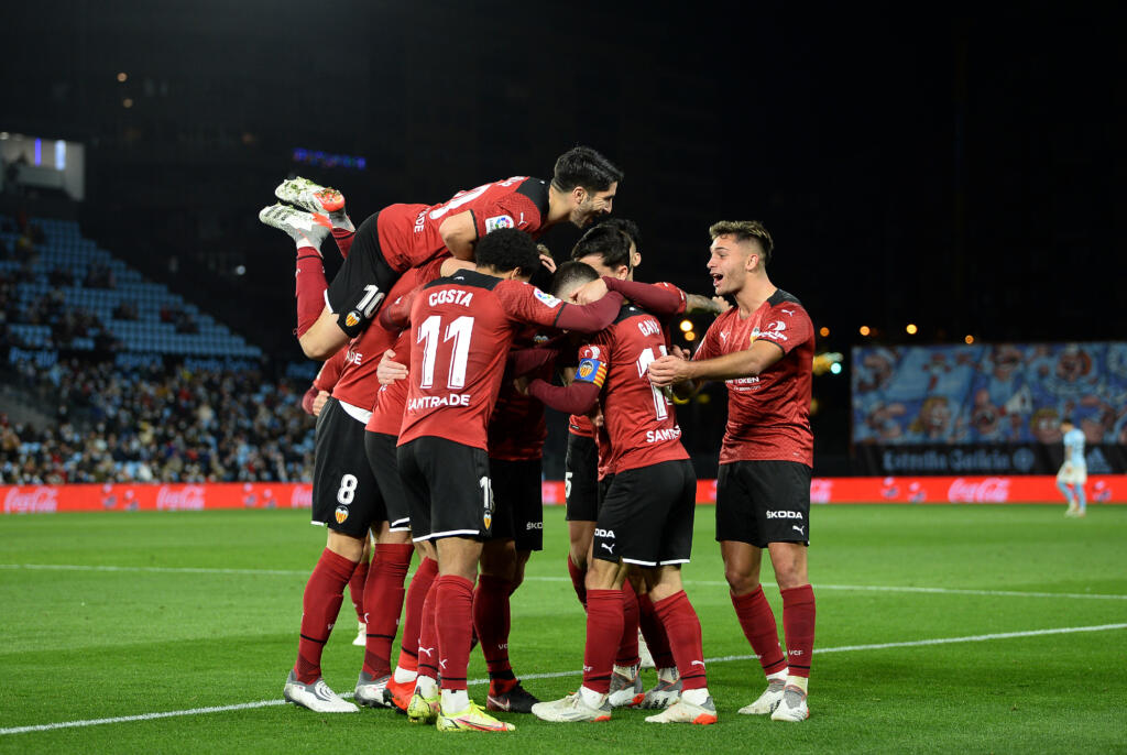 Celta Vigo-Valencia 1-2, Duro e Gomez la ribaltano al de Balaidos