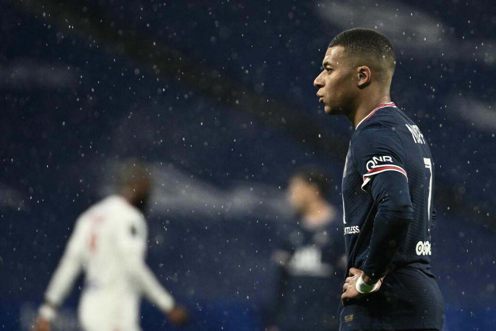 PSG, trattative con Mbappé per il rinnovo di contratto