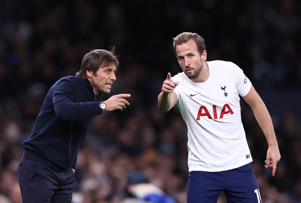 Tottenham, Conte: “Kane è nel progetto, il nostro punto di partenza”