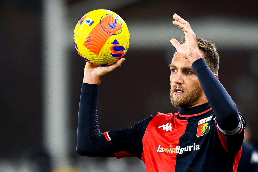 Infortuni Genoa, la situazione di Criscito: il capitano sarà out per un mese