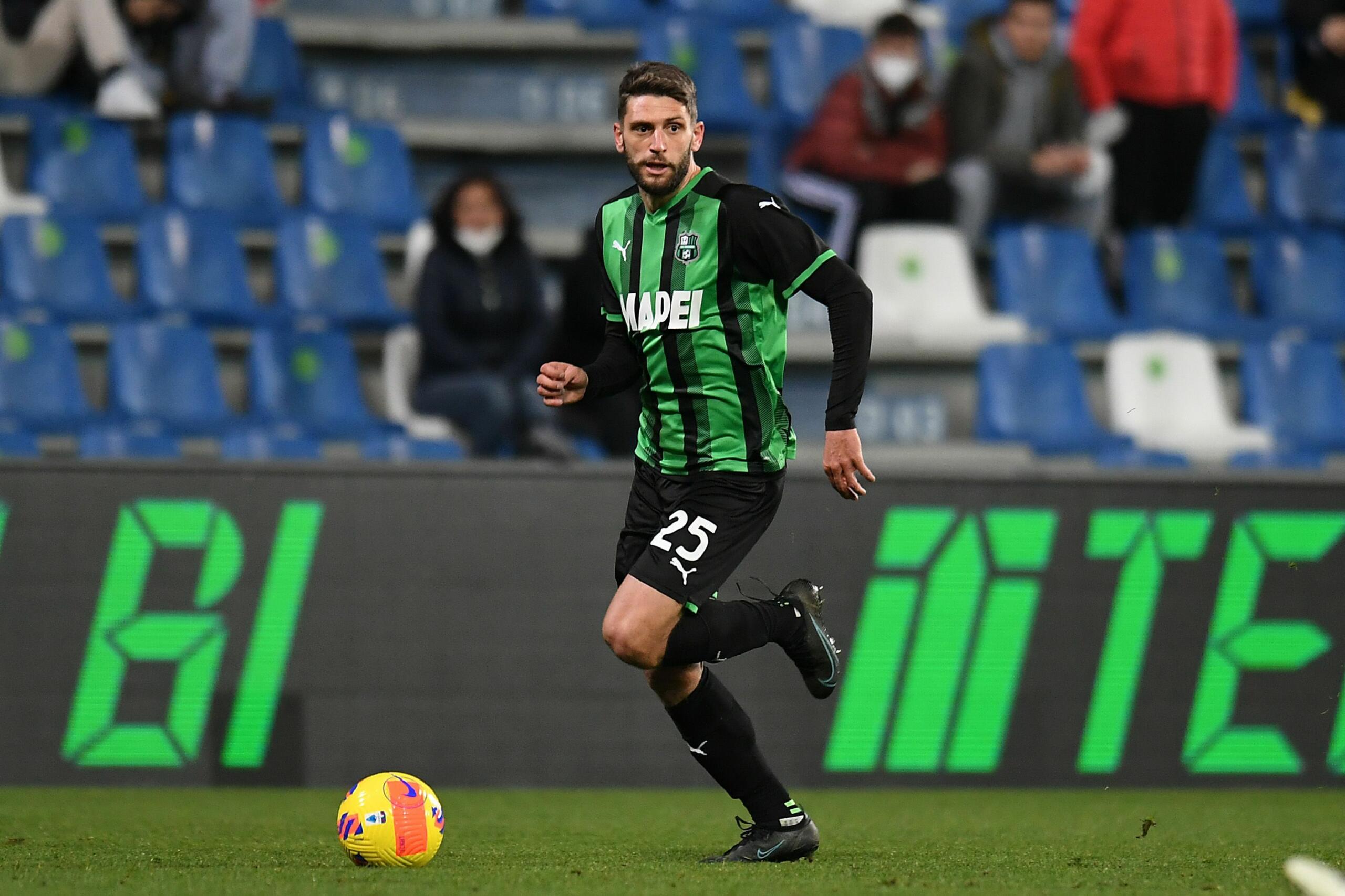 Calciomercato Milan Scamacca Berardi