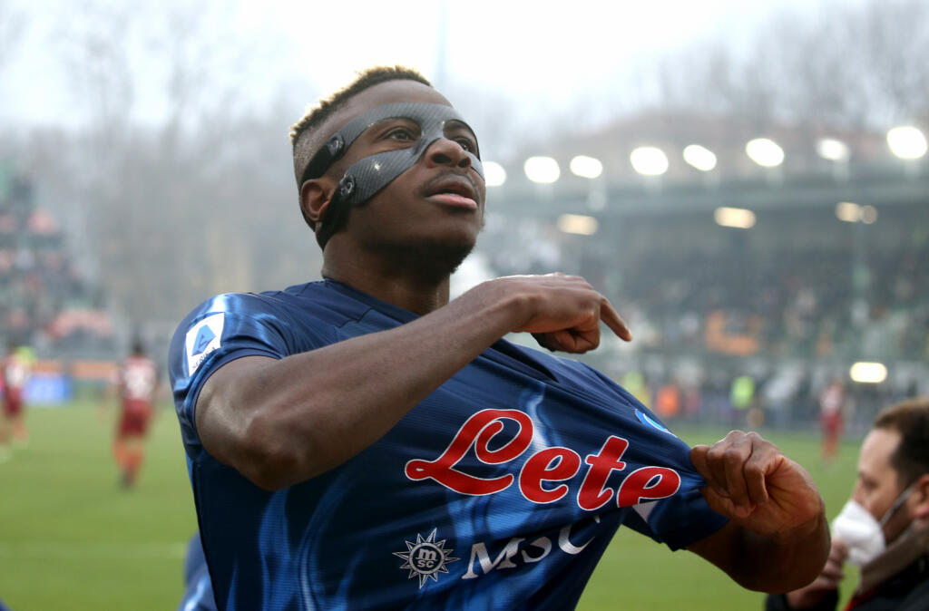Napoli, Akatugba su Osimhen: “Il club vuole proporgli il rinnovo”