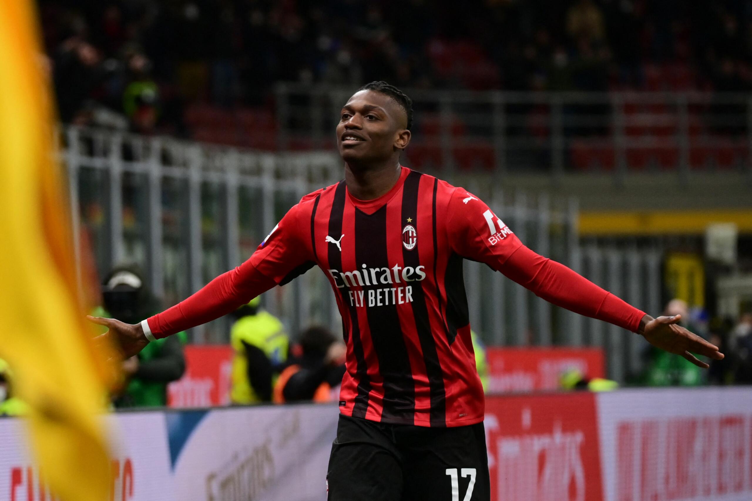 Calciomercato Milan rinnovo Leao