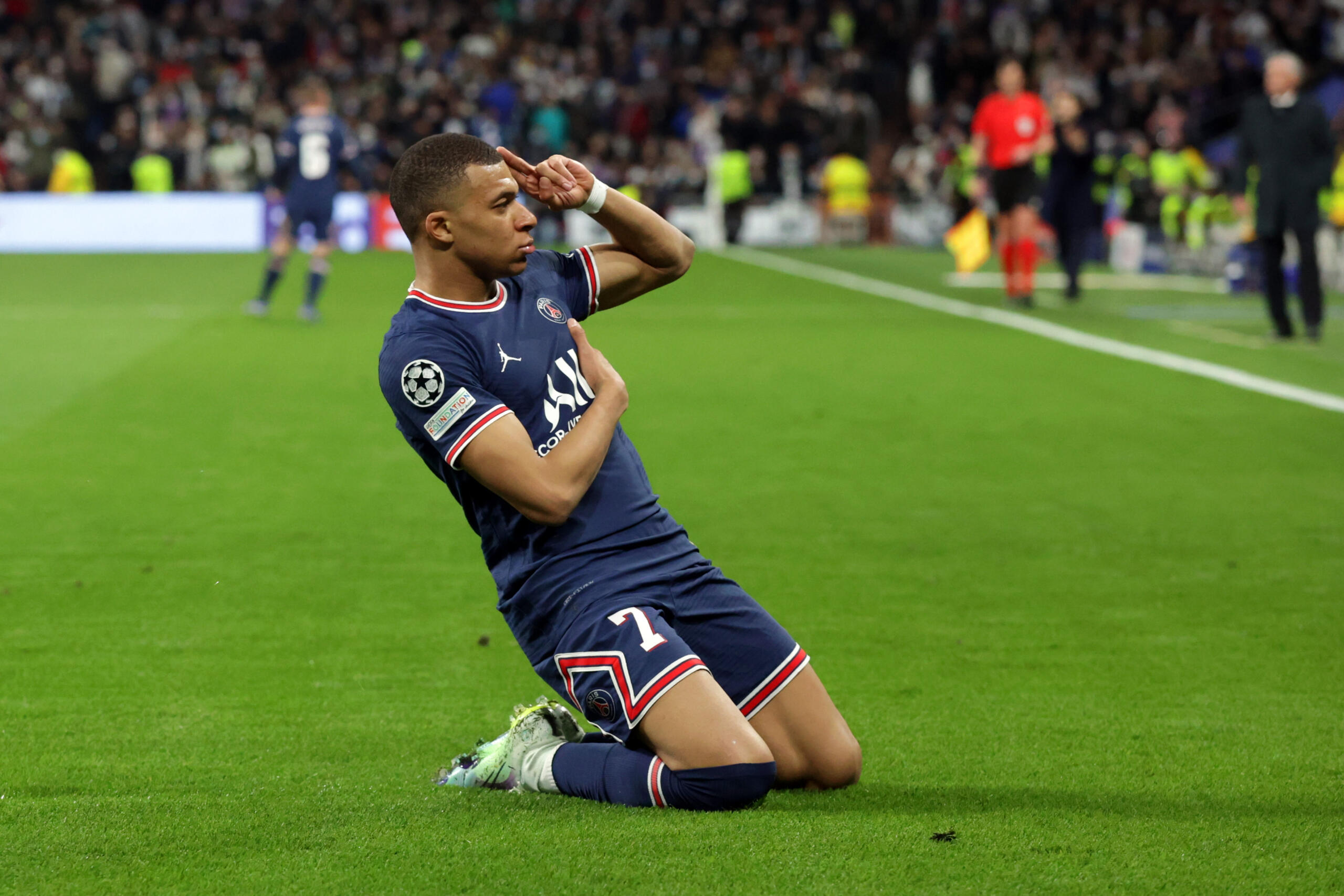 PSG rinnovo Mbappe