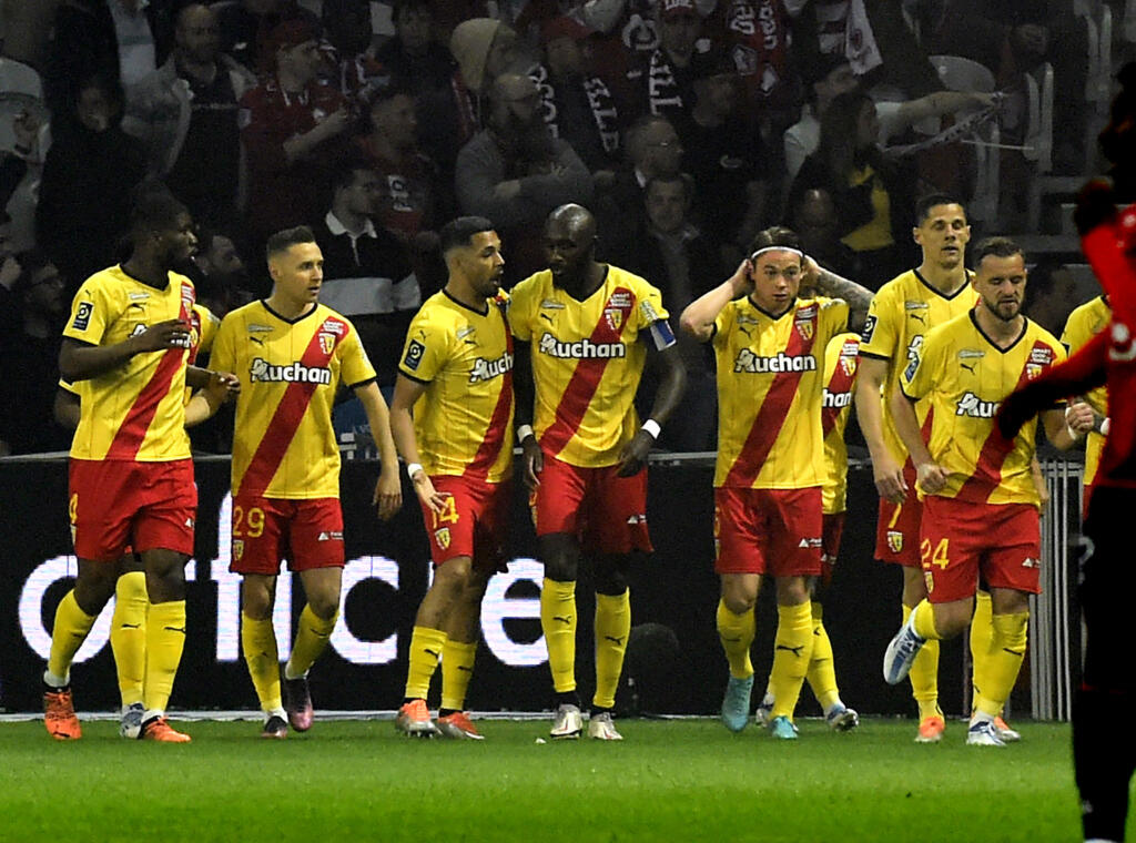 Ligue 1, il Lens vince 1-2 contro il Lille e avvicina la zona Europa League