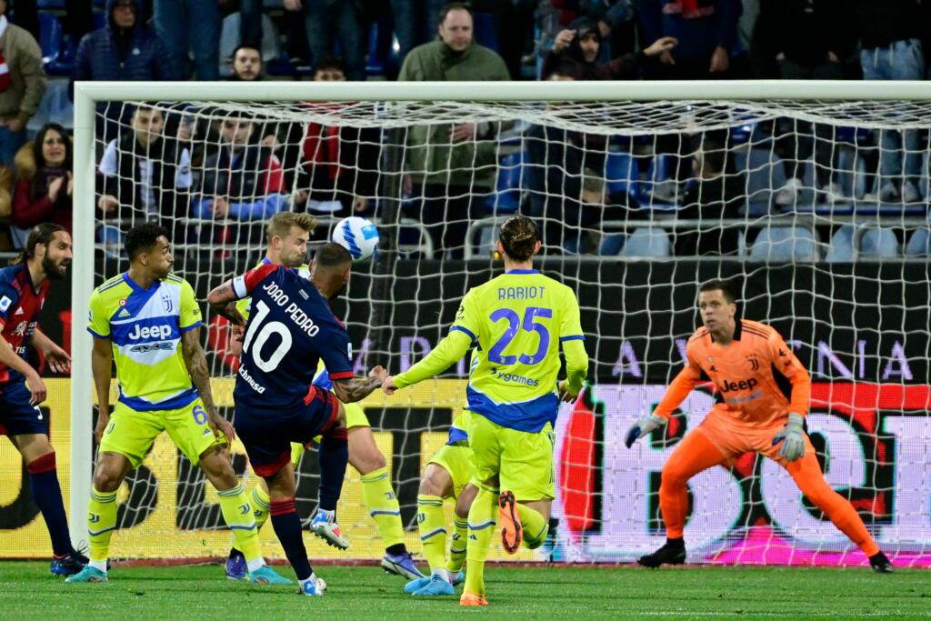 Cagliari-Juventus: Joao Pedro apre, pari de Ligt nel finale di primo tempo
